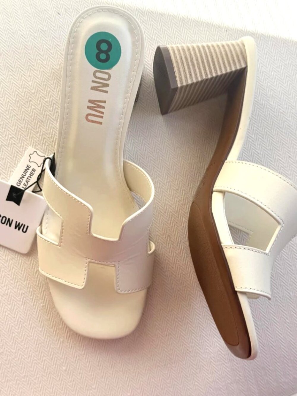 JASON WU Women's Leather Cream Block Heel Sandals Mules Size 8 NWT